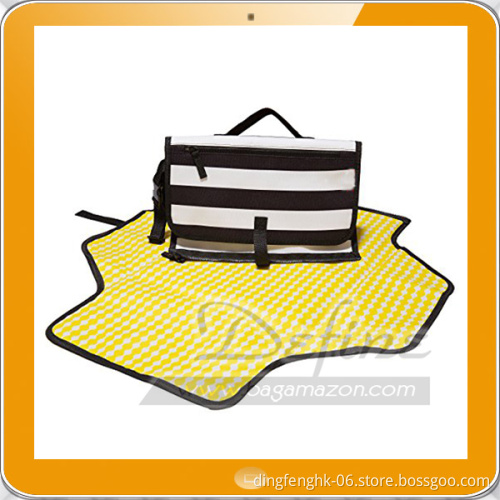 Comfortable Waterproof Foldable Mat For Baby Newborn Infant